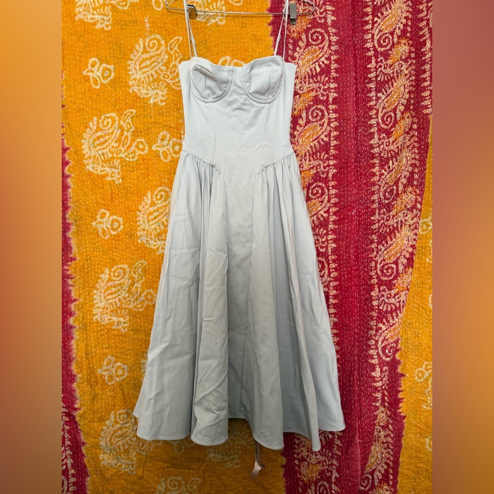 House of CB Strapless Light grey Dress